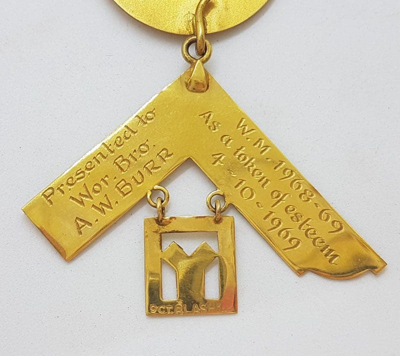 9ct Yellow Gold Freemason Jewel / Medal - Lodge Sunraysia No 712 - with Blue Ribbon - Antique / Vintage