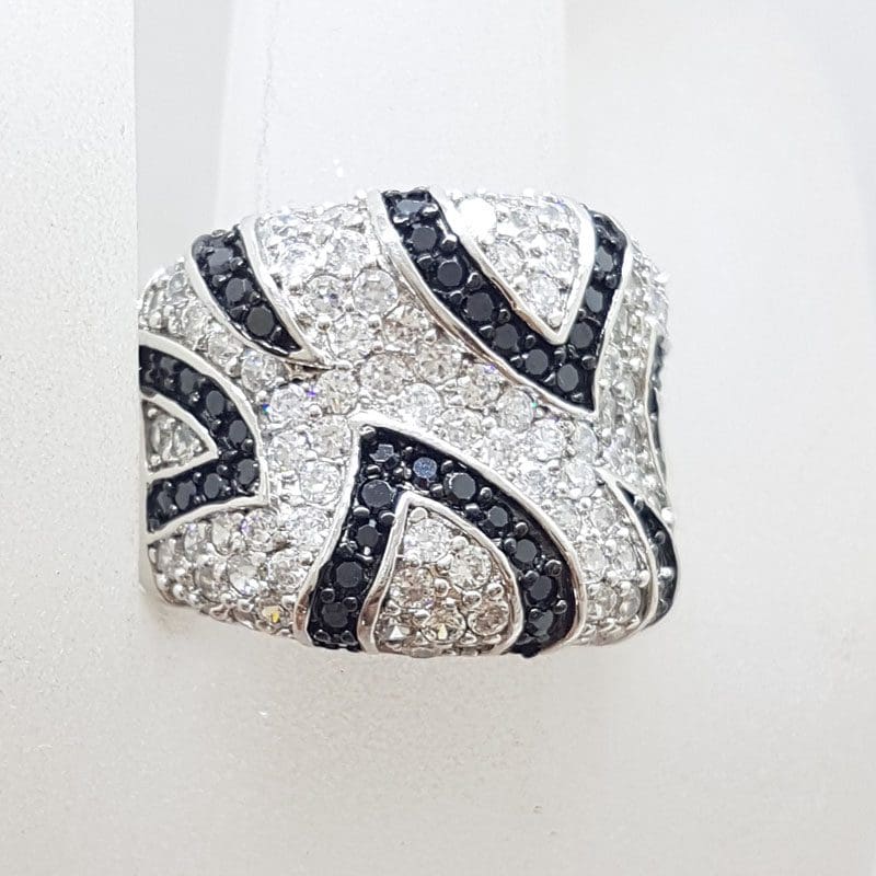 Sterling Silver Very Wide Black and Clear Cubic Zirconia Ring with Stunning Pattern