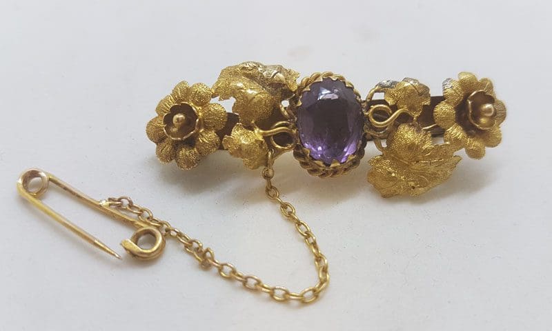 15ct Yellow Gold Ornate Floral Design Goldfields Jewellery Brooch set with an Oval Amethyst - Antique / Vintage