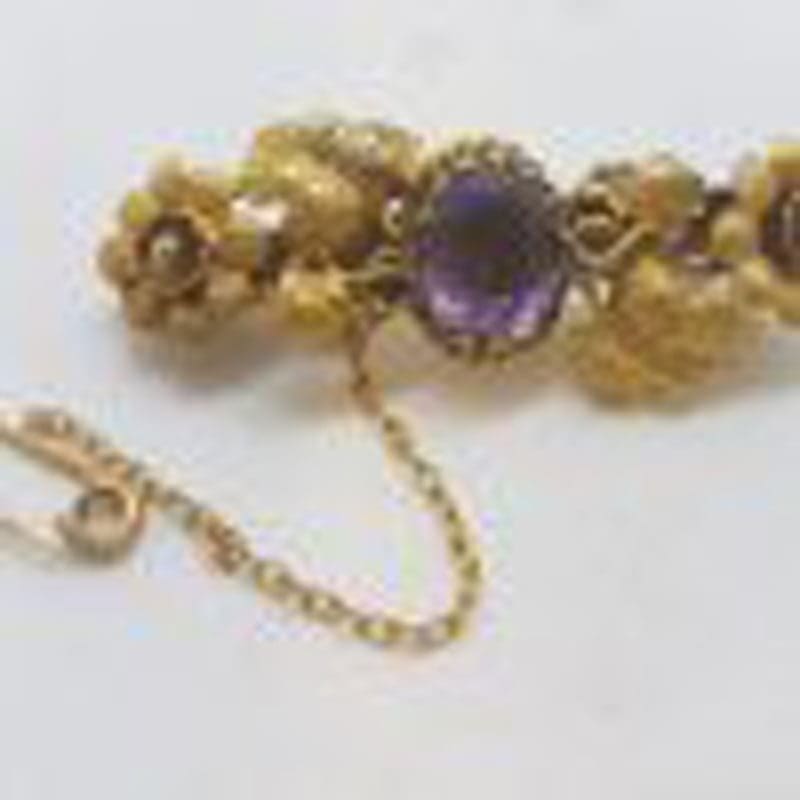 15ct Yellow Gold Ornate Floral Design Goldfields Jewellery Brooch set with an Oval Amethyst - Antique / Vintage