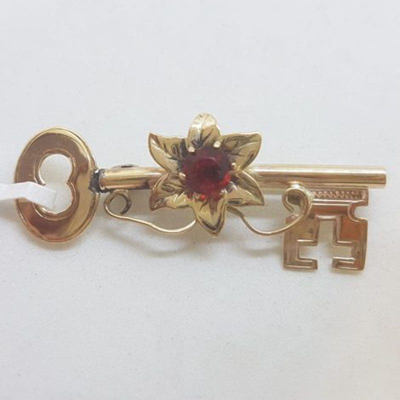 9ct Yellow Gold 21st Key Brooch with Red Stone in Flower - Antique / Vintage
