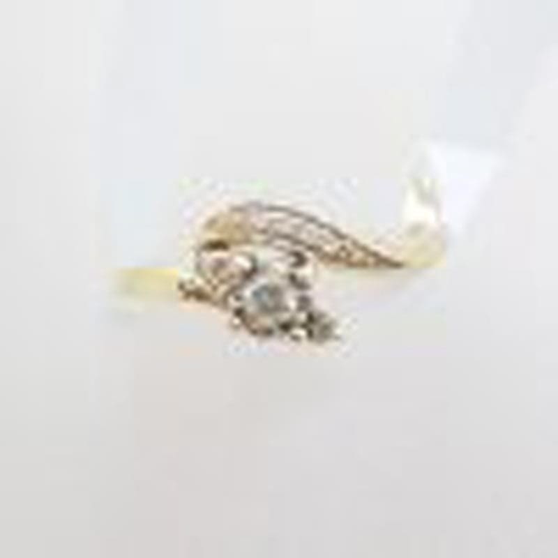 9ct Yellow Gold Diamond Twist Design Engagement Ring with Matching Wedding Ring Set