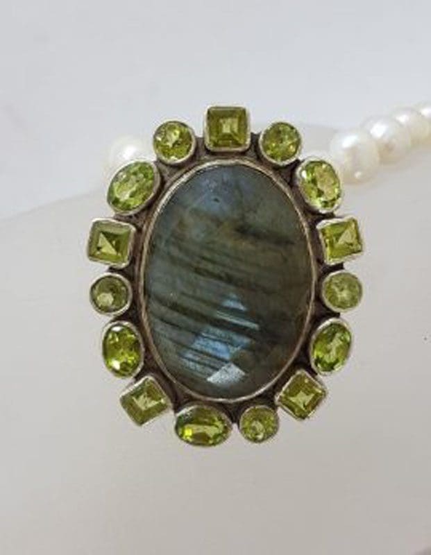 Sterling Silver Large Oval Labradorite Surrounded by Peridot Cluster Pendant on Pearl Necklace / Chain