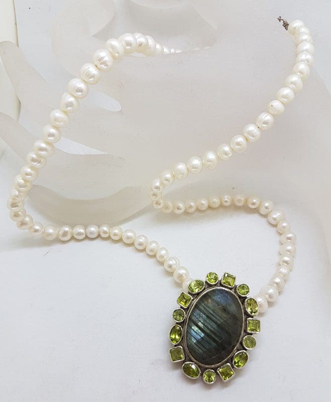 Sterling Silver Large Oval Labradorite Surrounded by Peridot Cluster Pendant on Pearl Necklace / Chain