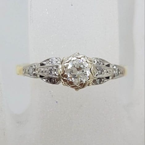 18ct Yellow Gold with Platinum Round Diamond in Ornate Setting Ring - Antique / Vintage - Engagement Ring / Dress Ring