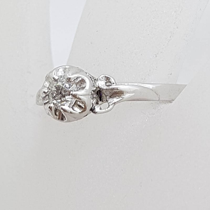 18ct White Gold Round Solitaire Diamond in Ornate Setting Ring - Antique / Vintage - Engagement Ring / Dress Ring