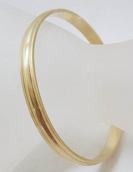 9ct Yellow Gold Solid Wide Bangle with Line Pattern