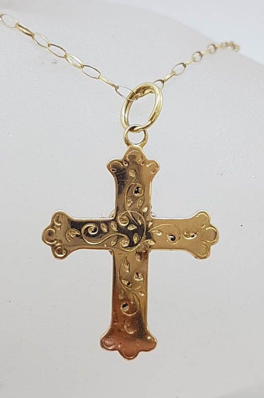 20210601_131940 9ct Yellow Gold Oval Opal Ornate Cross / Crucifix Pendant on Gold Chain - Antique / Vintage