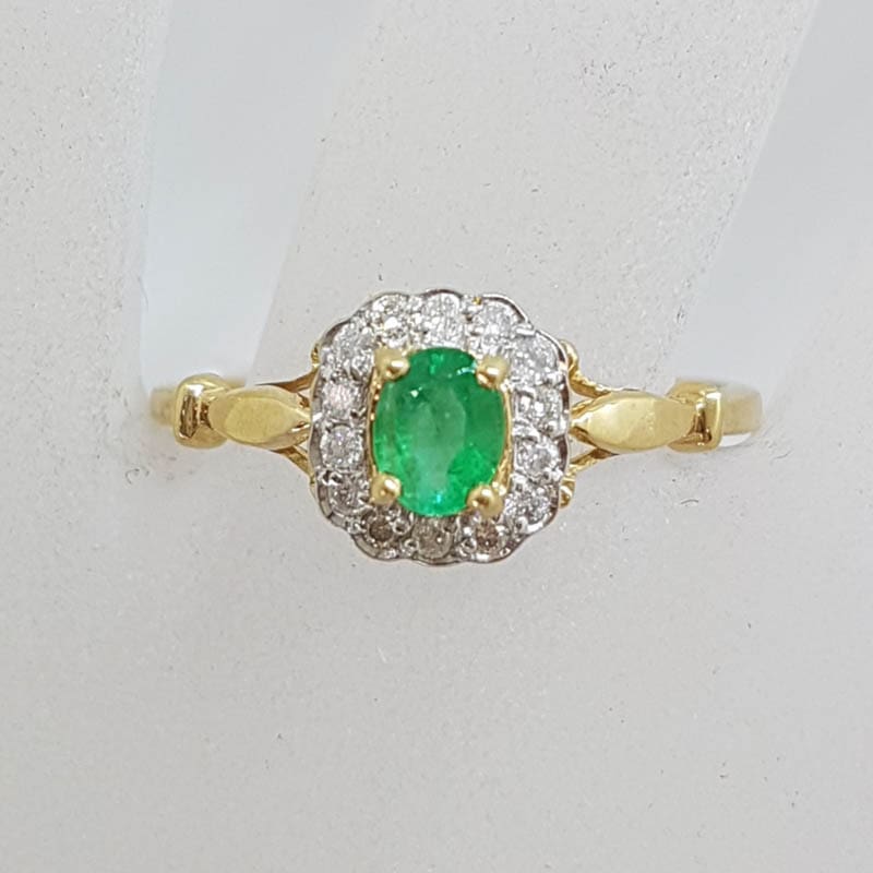 9ct Yellow Gold Natural Emerald with Diamonds Cluster Ring