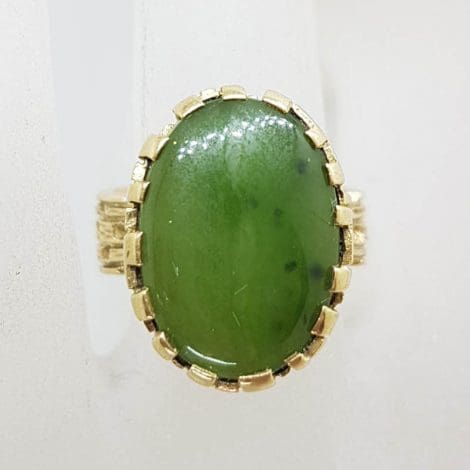 9ct Yellow Gold Large Oval Shaped Green Stone / Jade Ring with Basket Design Setting – Antique / Vintage
