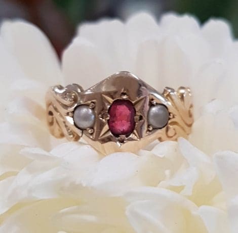 15ct Yellow Gold Natural Ruby & Seedpearl Ring - Antique / Vintage