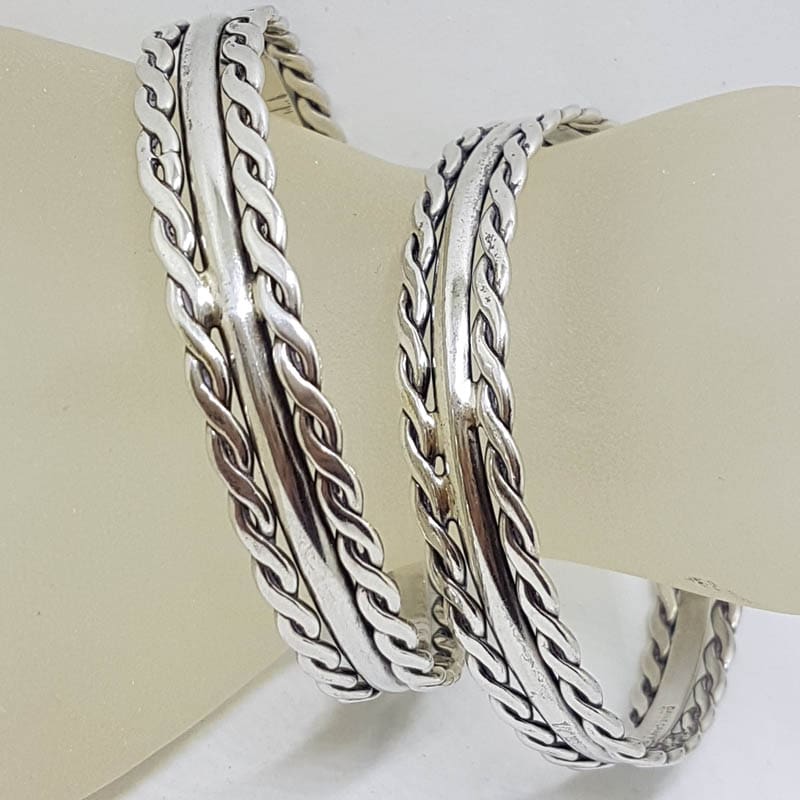 20210603_215821 (1) Sterling Silver DaneCraft - Bangle Twist with Plain Design