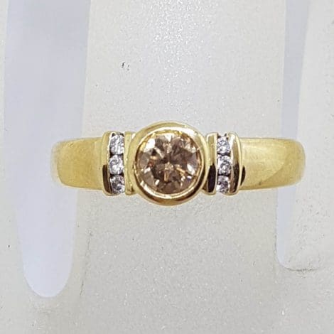 18ct Yellow Gold Chocolate / Cognac Coloured Argyle Diamond Ring with Clear Diamonds along Side