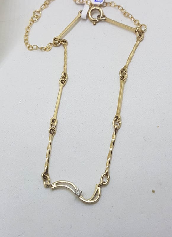 20210604_204720 9ct Yellow Gold Delicate Twist Bracelet with Diamond