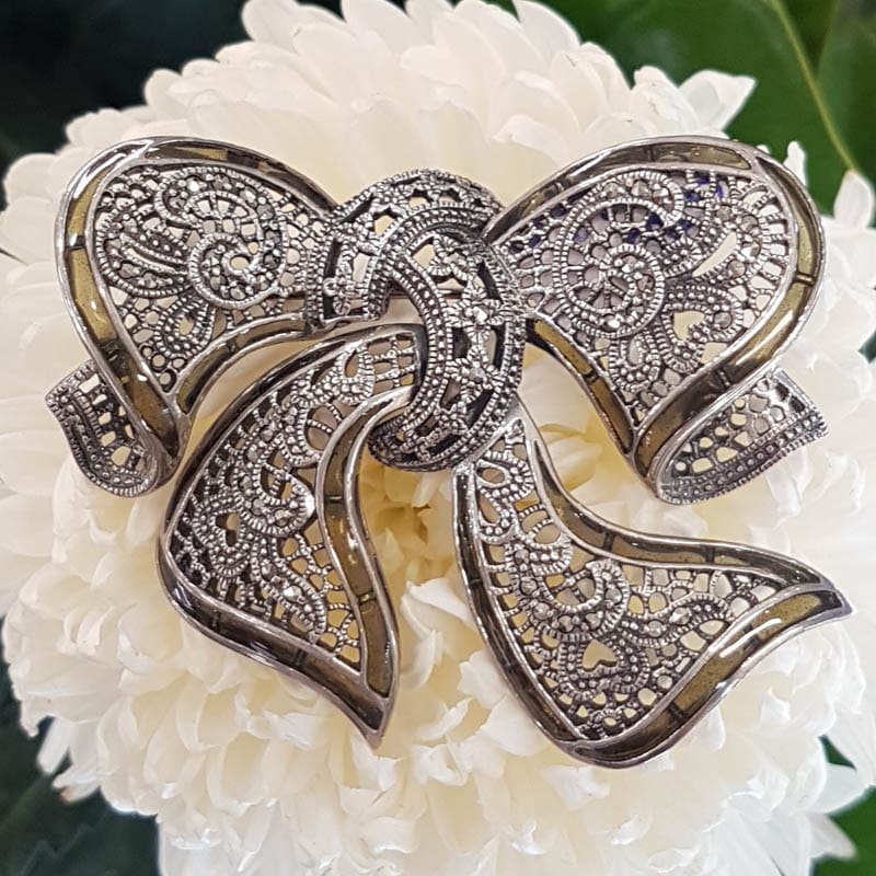 20210604_210037 Sterling Silver Large Green Enamel and Marcasite Ornate Design Brooch