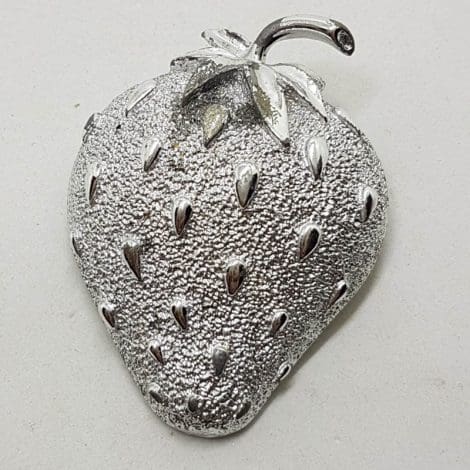 Plated Large Strawberry Brooch – Vintage Costume Jewellery