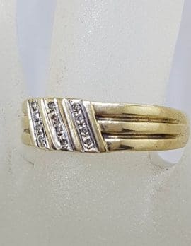 9ct Yellow Gold with Diamond Lines Gents Ring