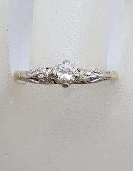 18ct Yellow Gold Ornate Diamond Solitaire Engagement Ring / Dress Ring - Antique / Vintage