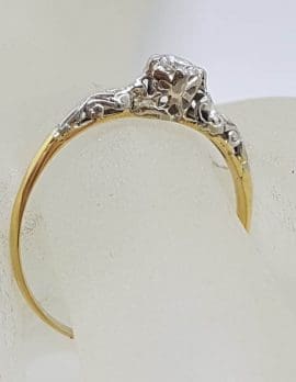 18ct Yellow Gold Ornate Diamond Solitaire Engagement Ring / Dress Ring - Antique / Vintage
