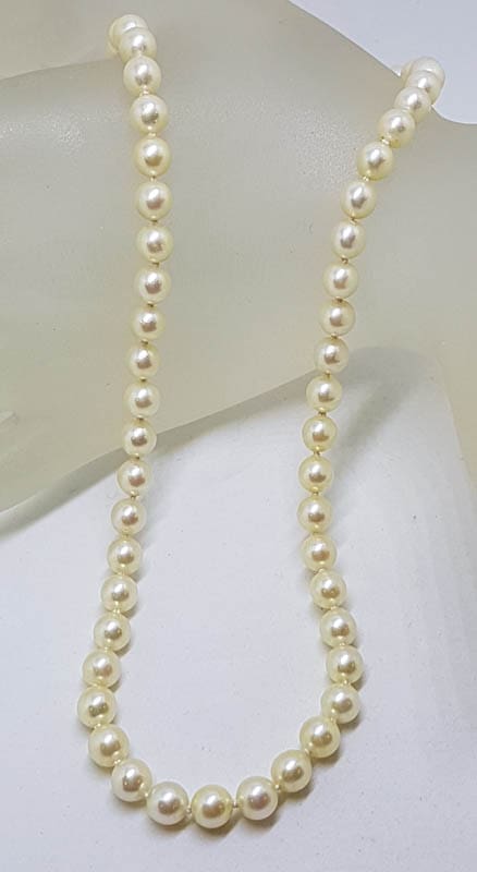 20210714_232224 Sterling Silver Marcasite Bow Clasp on Pearl Strand Necklace / Chain - Vintage