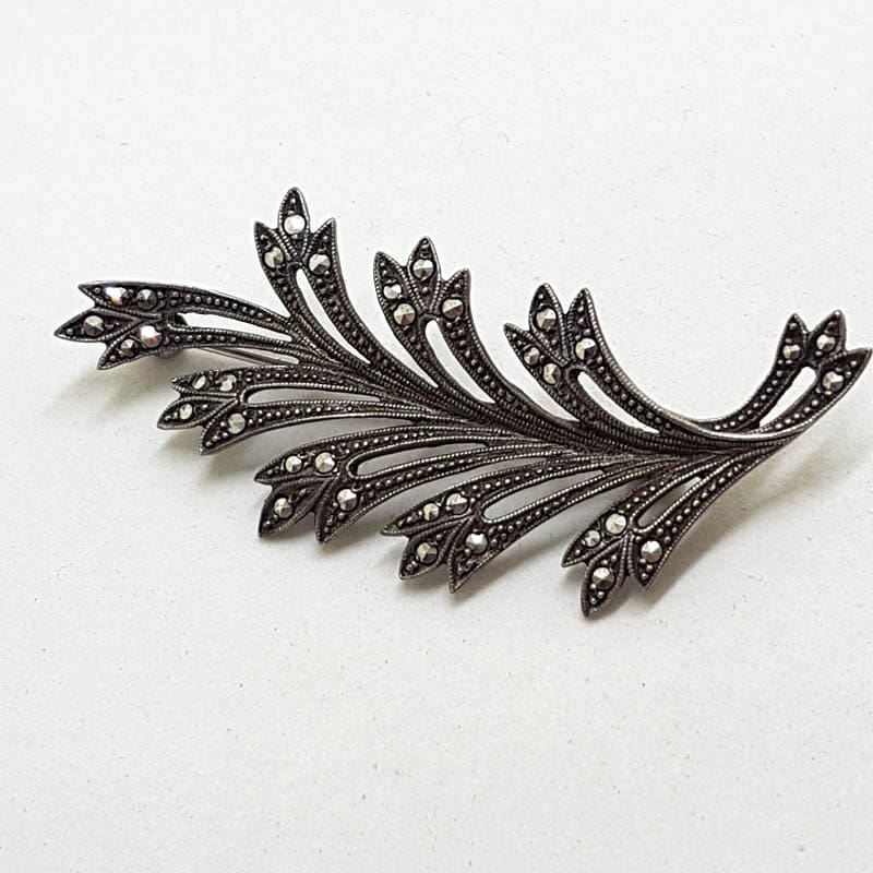 Sterling Silver Vintage Marcasite Brooch – Large Leaf