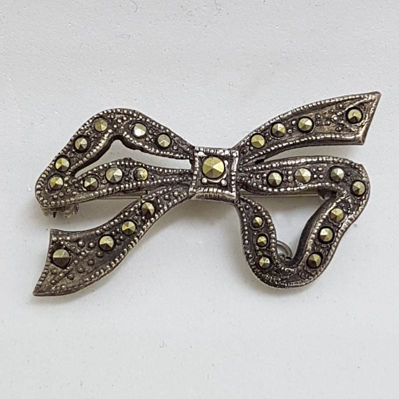 Sterling Silver Vintage Marcasite Brooch - Bow