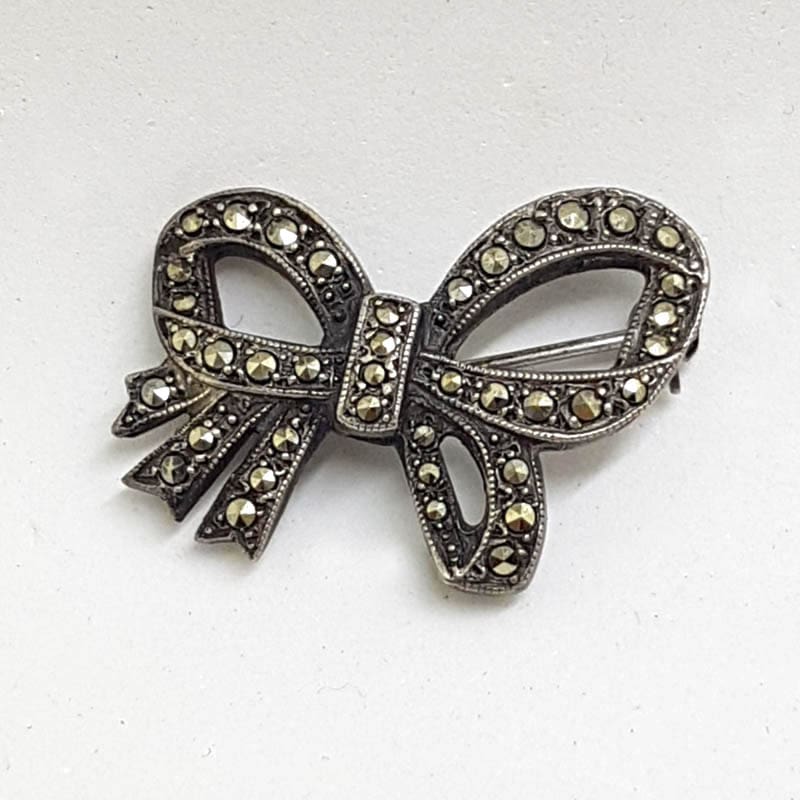 Sterling Silver Vintage Marcasite Brooch - Bow