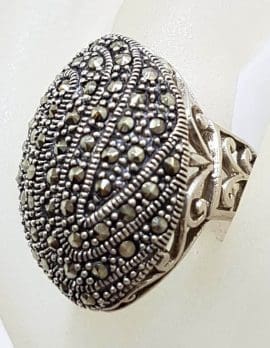 Sterling Silver Marcasite Very Large Ornate Oval Cluster with Filigree Sides Ring