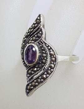 Sterling Silver Oval Amethyst with Marcasite Twist Design Ring