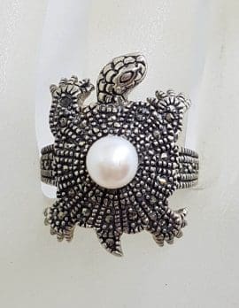 Sterling Silver Marcasite and Pearl Turtle / Tortoise Ring