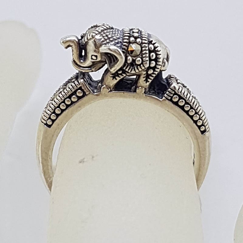 Sterling Silver Marcasite Elephant on Band Ring
