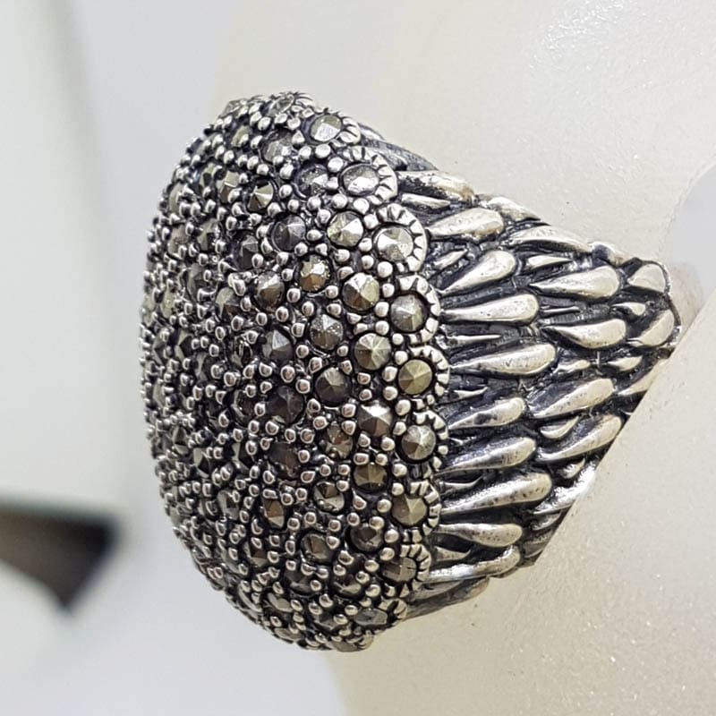 Sterling Silver Very Large Oval Marcasite Bulky and Heavy Ring with Patterned Sides