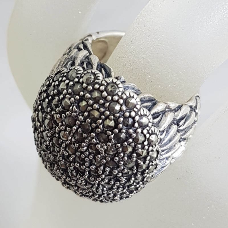 Sterling Silver Very Large Oval Marcasite Bulky and Heavy Ring with Patterned Sides