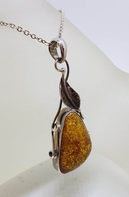Sterling Silver Long Natural Baltic Amber Gum Leaf Design Triangular Shaped Pendant on Silver Chain