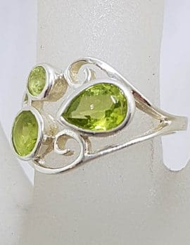 Sterling Silver Peridot Ornate Cluster Ring