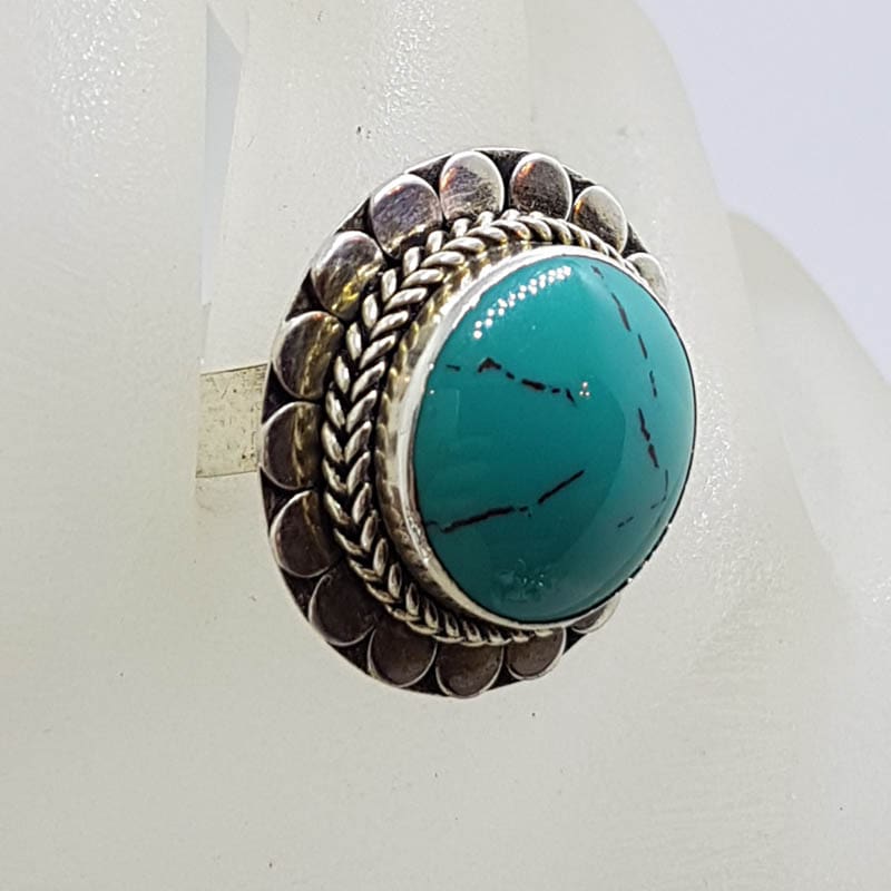 Sterling Silver Large Round Vintage Turquoise Ring with Patterned Rim