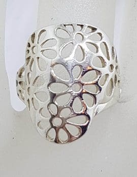 Sterling Silver Unusual Floral Design Ring