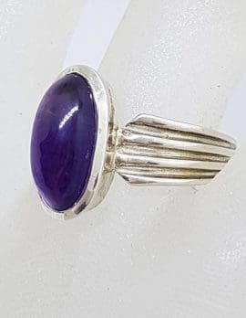 Sterling Silver Cabochon Cut Amethyst with Line Design along Side Ring