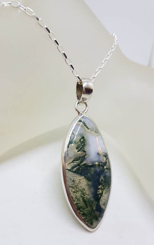 Sterling Silver Moss Agate Large Elongated Bezel Set Pendant on Silver Chain Sterling Silver Moss Agate Large Elongated Bezel Set Pendant on Silver Chain