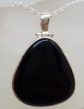 Sterling Silver Onyx Large Triangular / Teardrop / Pear Shape with Plain Rim Pendant on Silver Chain