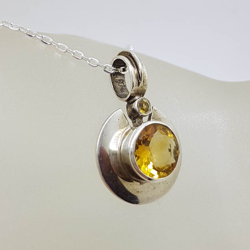 Sterling Silver Citrine Wide Border Round Pendant on Silver Chain Sterling Silver Citrine Wide Border Round Pendant on Silver Chain