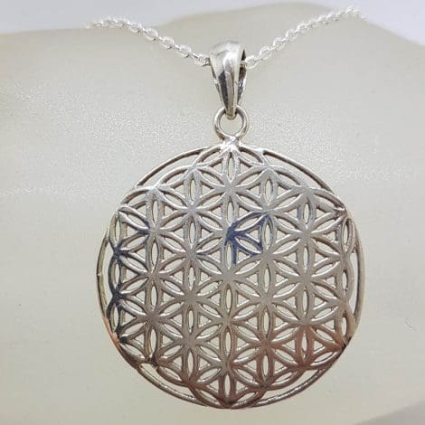 Sterling Silver Ornate Lattice Patterned Round Flat Pendant on Silver Chain