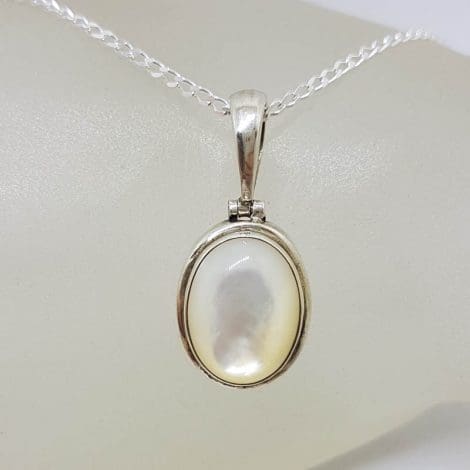 Sterling Silver Mother of Pearl Oval Bezel Set Pendant on Silver Chain
