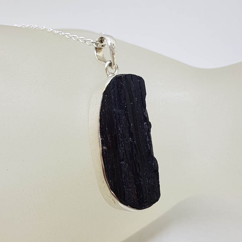 Sterling Silver Black Tourmaline Oval Pendant on Silver Chain Sterling Silver Black Tourmaline Oval Pendant on Silver Chain