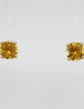 9ct Yellow Gold Round Citrine Claw Set Studs / Earrings