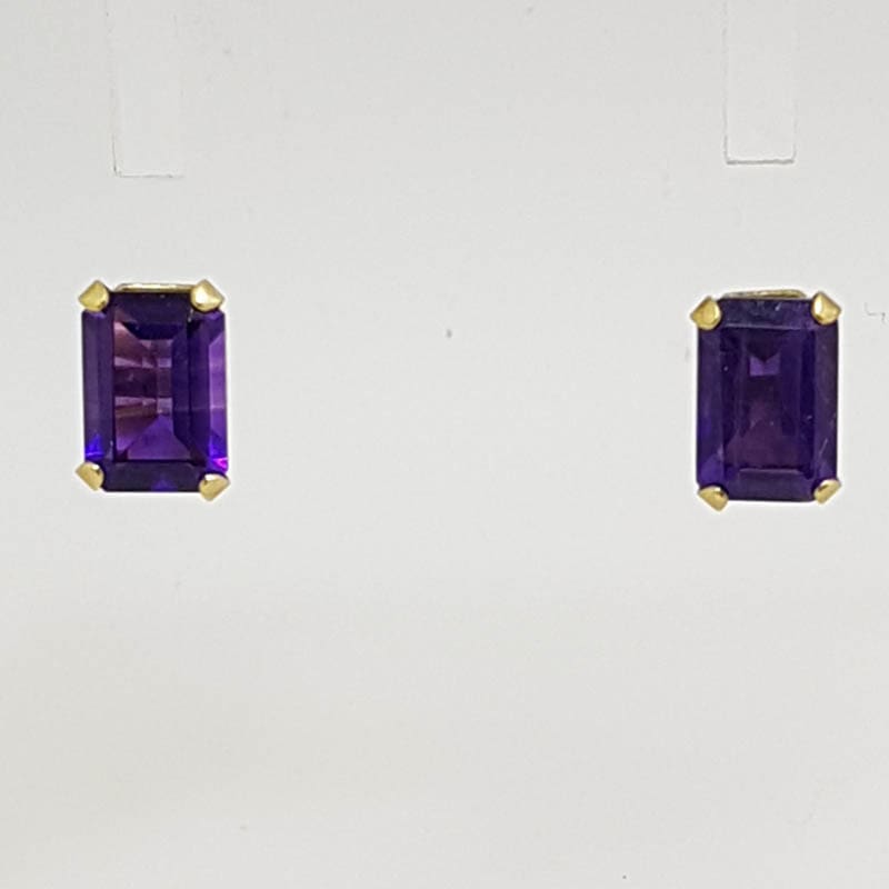 Amethyst Claw Set Pendant in 9ct Yellow Gold