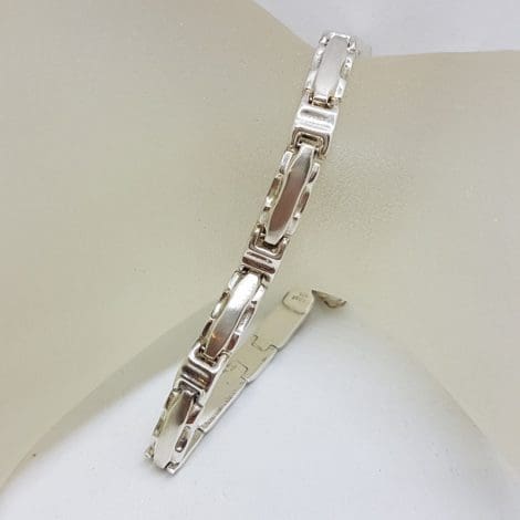 Sterling Silver Patterned Straight Link Bracelet