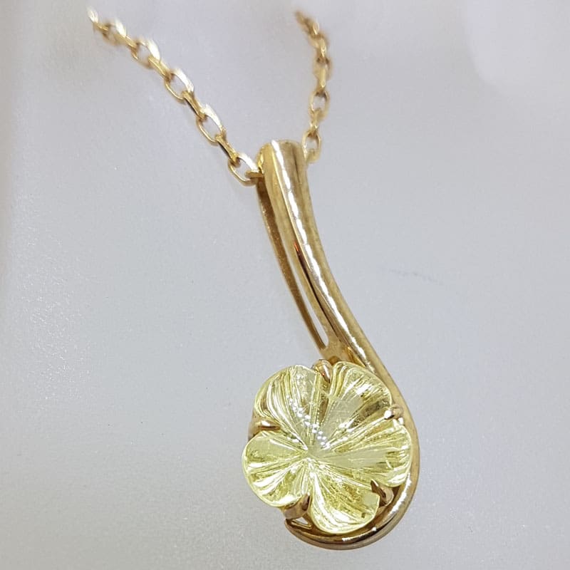 9ct Yellow Gold Carved Lemon Citrine Long Drop Flower Pendant on Gold Chain 9ct Yellow Gold Carved Lemon Citrine Long Drop Flower Pendant on Gold Chain