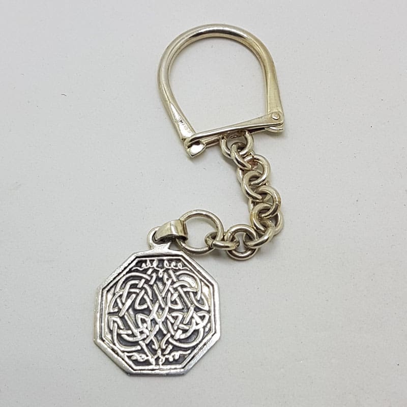 Sterling Silver Celtic Knot Design Octagonal Shaped Keyring Sterling Silver Celtic Knot Design Octagonal Shaped Keyring