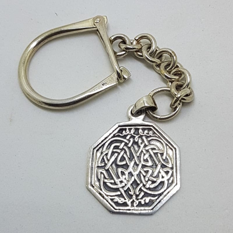 Sterling Silver Celtic Knot Design Octagonal Shaped Keyring Sterling Silver Celtic Knot Design Octagonal Shaped Keyring